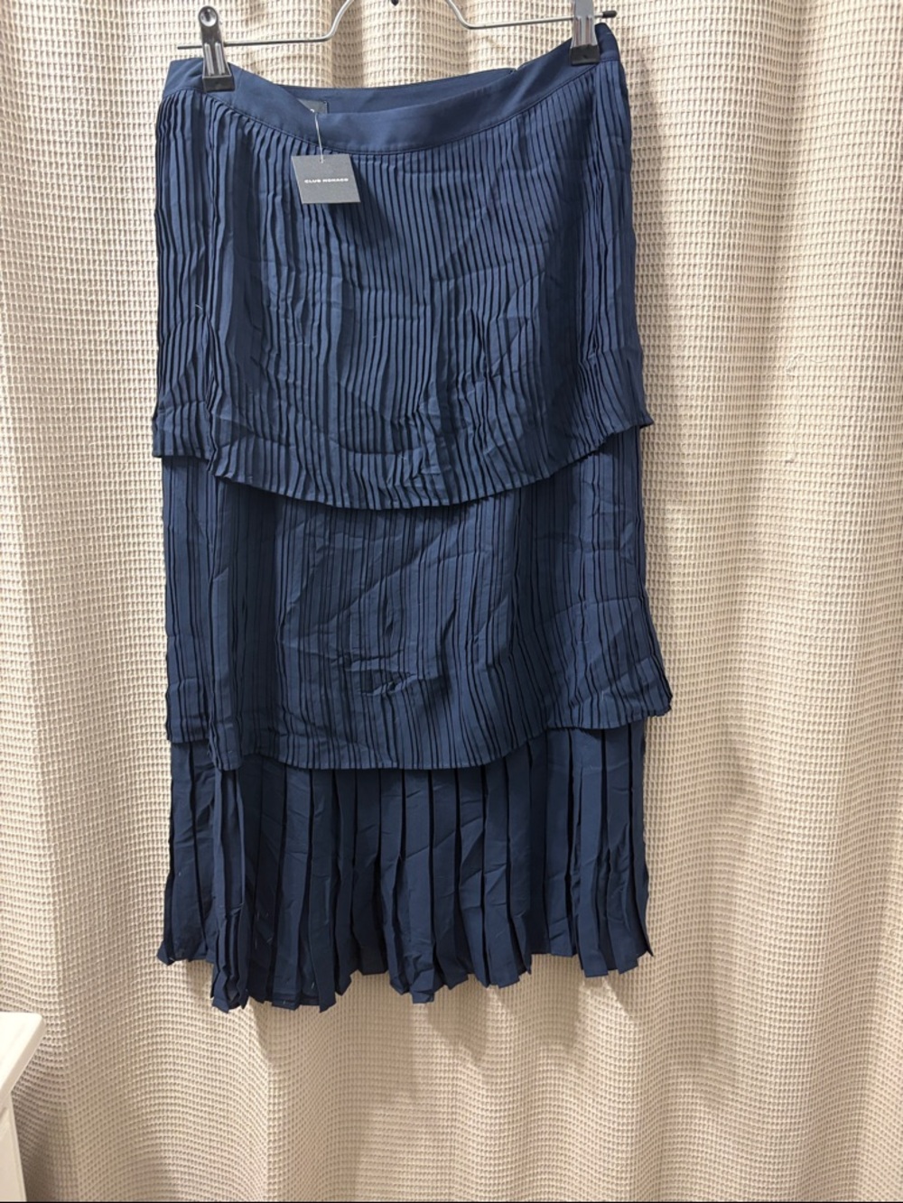 Club Monaco Navy Tiered Pleated Midi Skirt